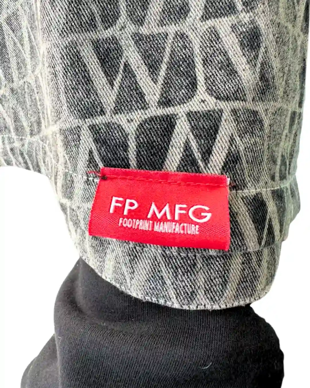 FP-Insoles-Jacket-with-F-Logo-27