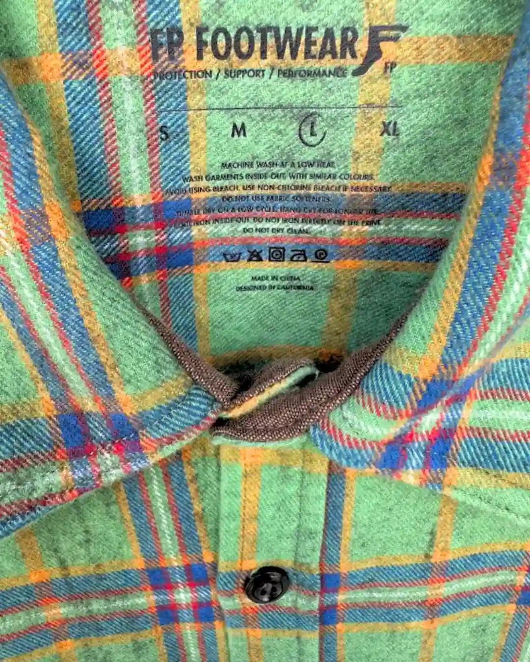 FP-Insoles-Jacket-with-F-Logo-30