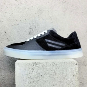 FP Footwear Skate Shoes Aeon